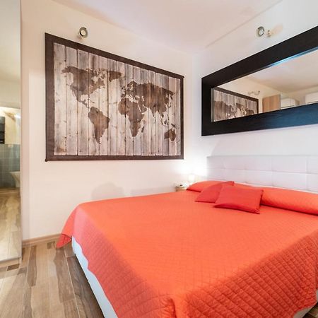 Casa Borbonica Cozy Apartment In Ortigia Ground Floor Syracuse Екстер'єр фото