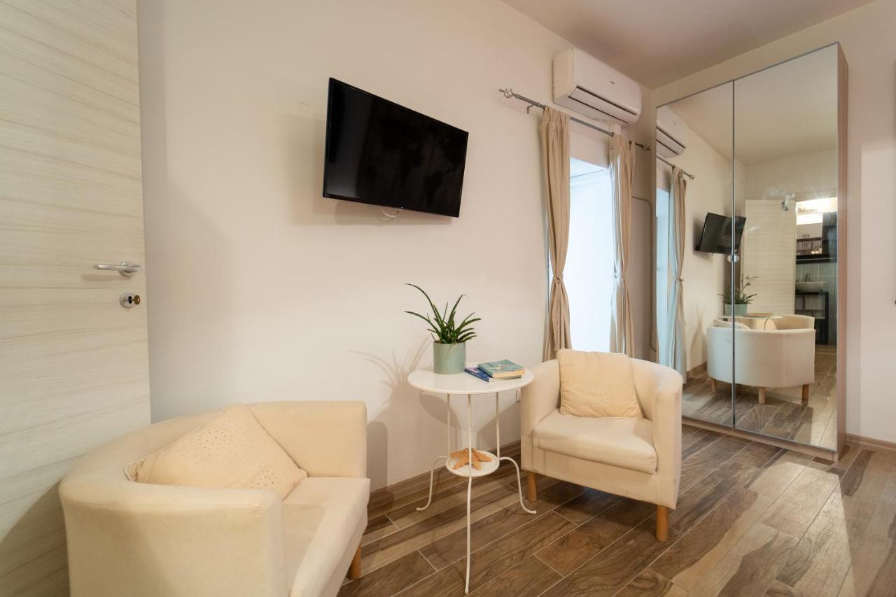Casa Borbonica Cozy Apartment In Ortigia Ground Floor Syracuse Екстер'єр фото